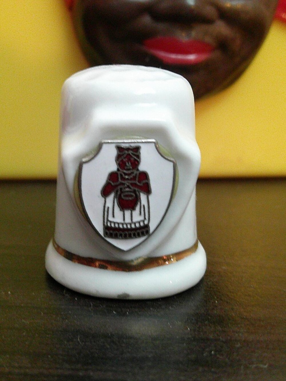 VTG Black Americana Yellow Recipe Box & Porcelain Aunt Jemima Thimble - Picture 2 of 14